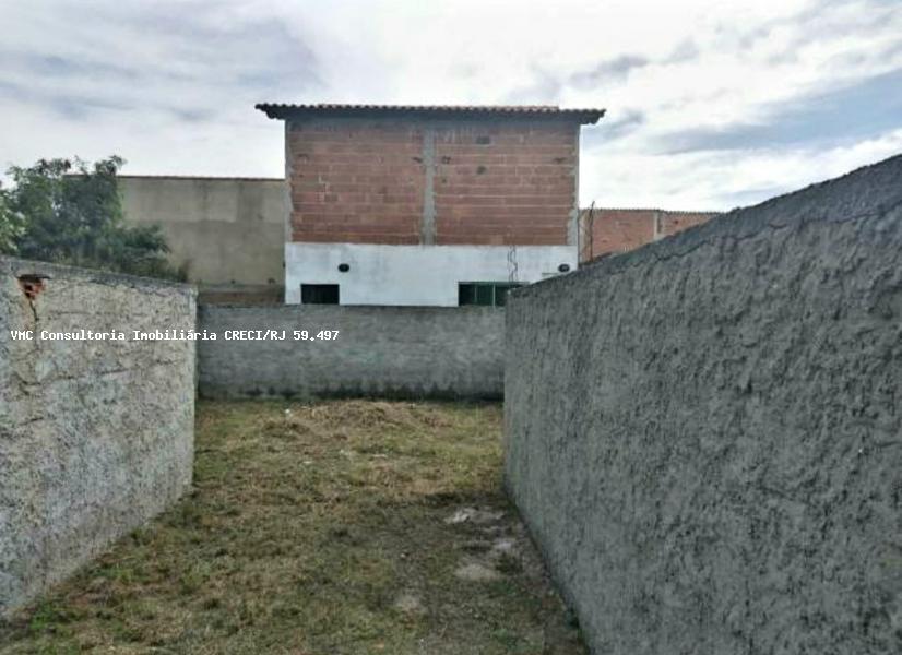 Casa à venda com 2 quartos, 300m² - Foto 9