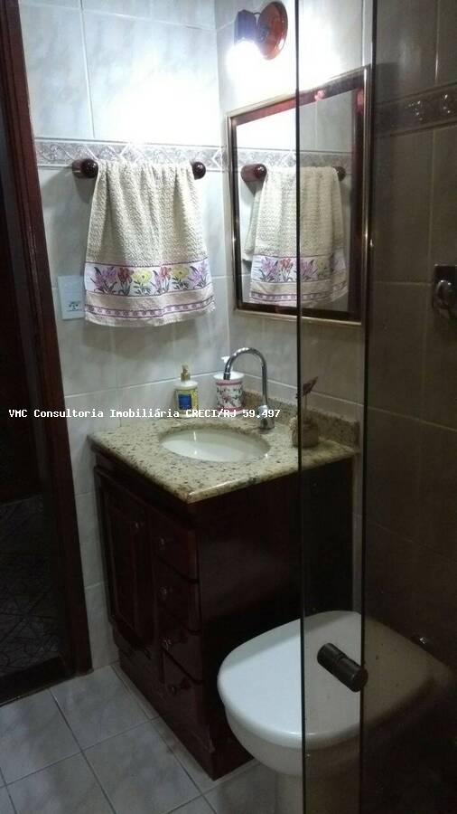 Casa à venda com 3 quartos, 180m² - Foto 22