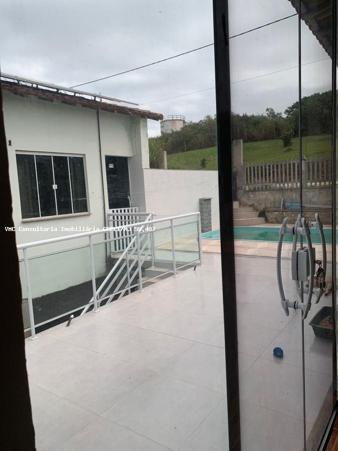 Casa à venda com 6 quartos, 600m² - Foto 8