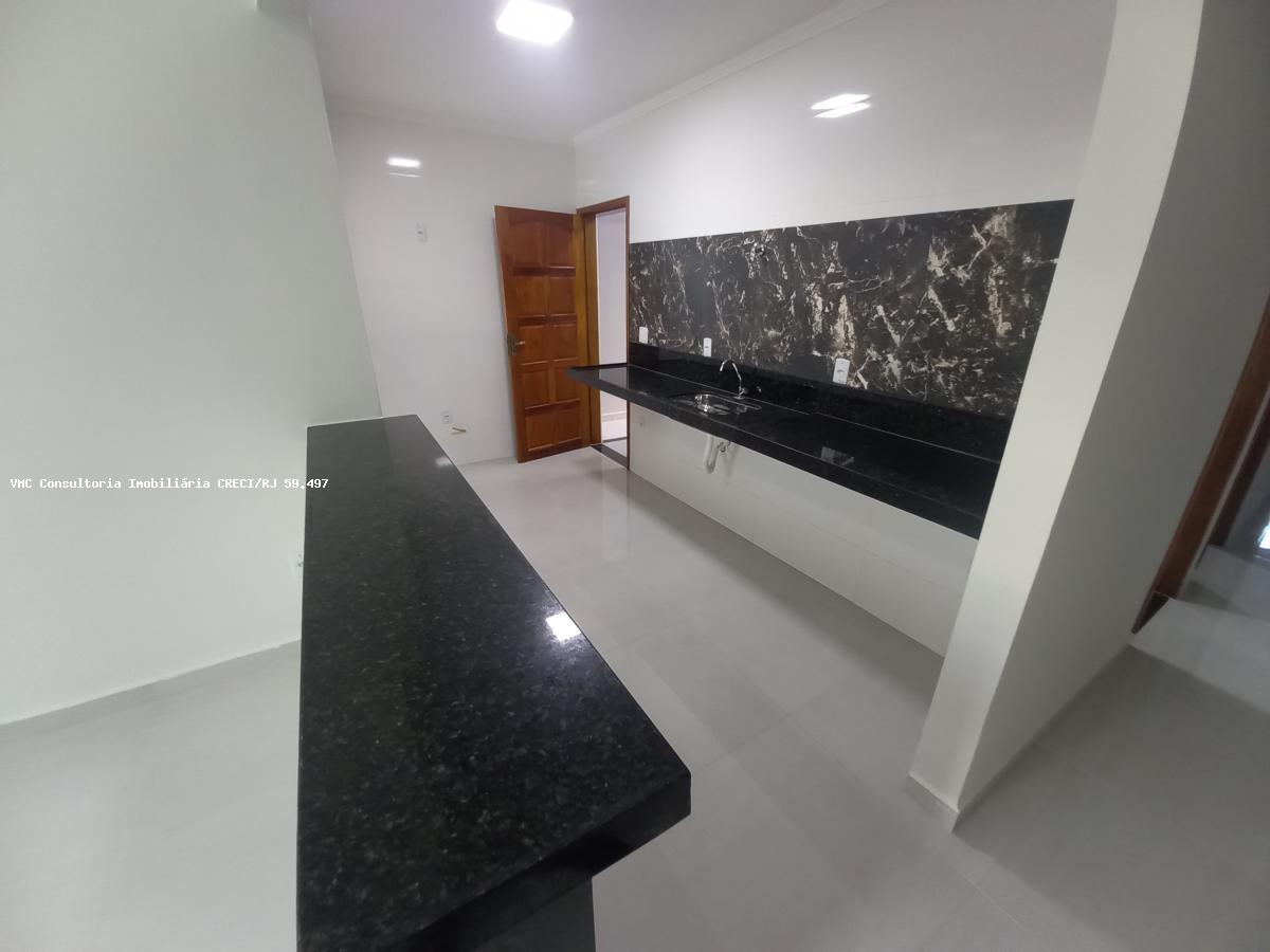 Casa à venda com 3 quartos, 240m² - Foto 9