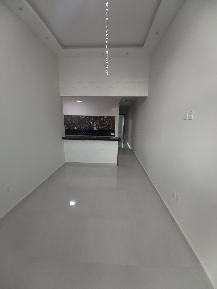 Casa à venda com 3 quartos, 240m² - Foto 16