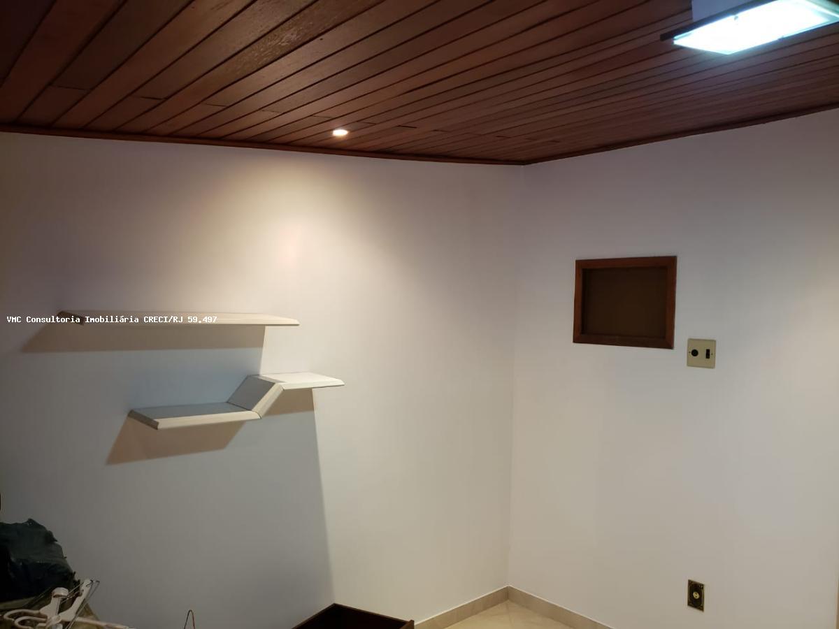 Casa à venda com 4 quartos, 167m² - Foto 22