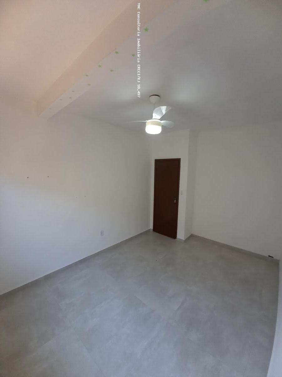 Casa à venda com 2 quartos, 79m² - Foto 25