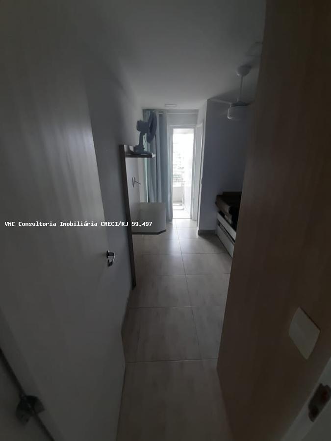 Apartamento para alugar com 2 quartos, 60m² - Foto 18