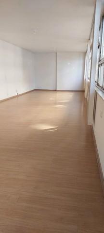 Apartamento à venda com 4 quartos, 220m² - Foto 5