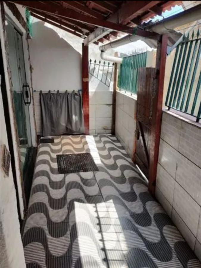 Casa à venda com 2 quartos, 60m² - Foto 4