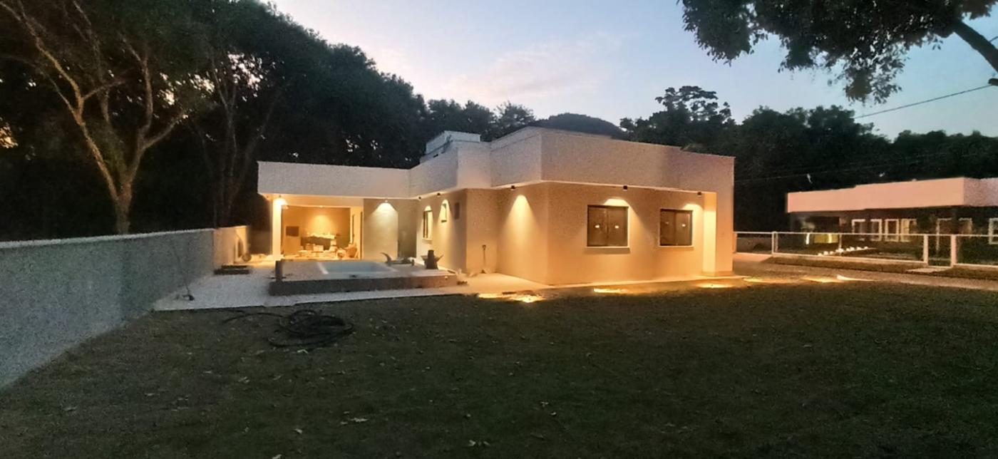 Casa à venda com 3 quartos, 618m² - Foto 3