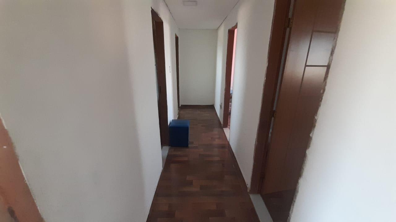 Casa à venda com 5 quartos, 360m² - Foto 29