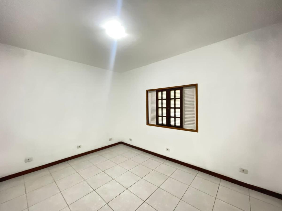 Casa à venda com 3 quartos, 420m² - Foto 8