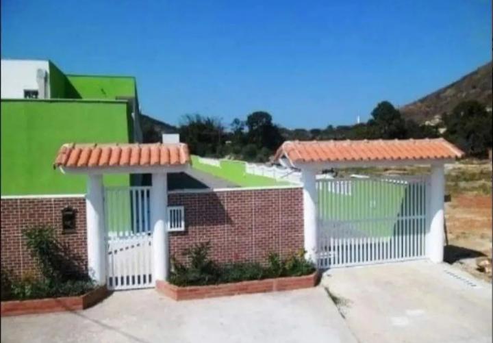 Apartamento à venda com 1 quarto, 38m² - Foto 2