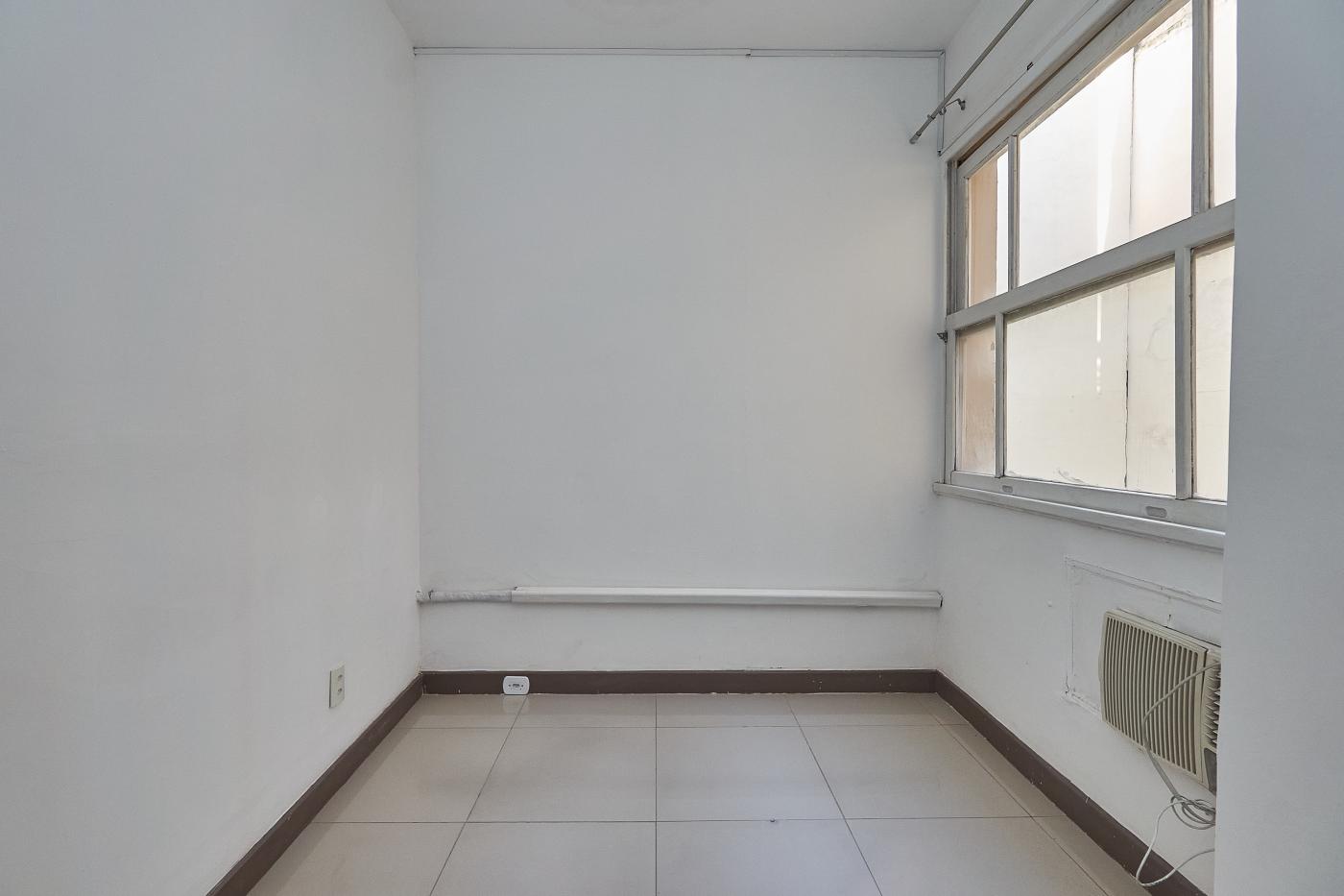 Conjunto Comercial-Sala à venda com 1 quarto, 35m² - Foto 2