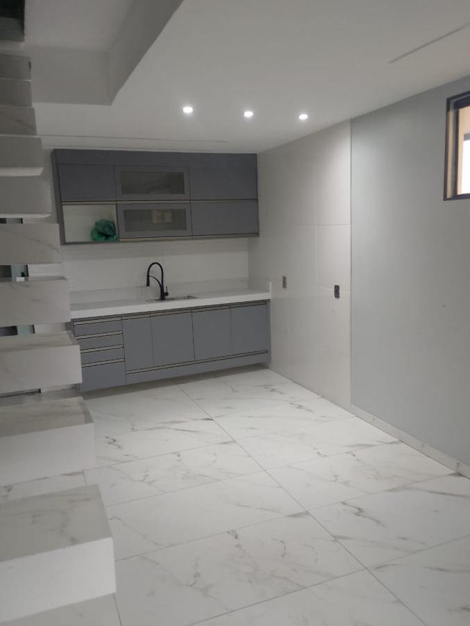 Casa à venda com 2 quartos, 100m² - Foto 5