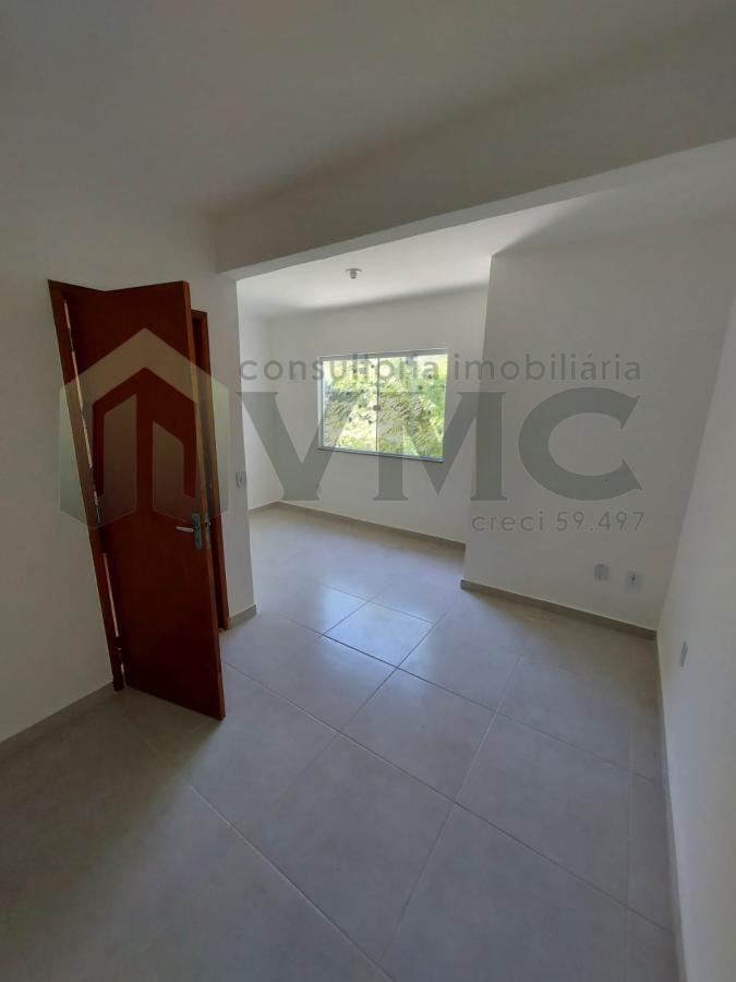 Casa à venda com 2 quartos, 150m² - Foto 4