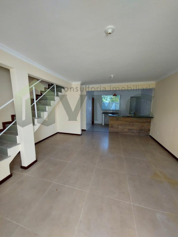 Casa à venda com 2 quartos, 150m² - Foto 3